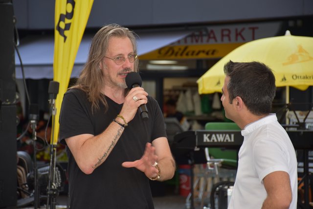 Marc Hess erklärte das Prinzip einer Improvisationsband