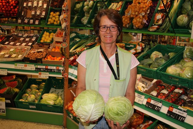 Auch kleine Betriebe in Szene setzen: Renate Fuchs von Adeg.