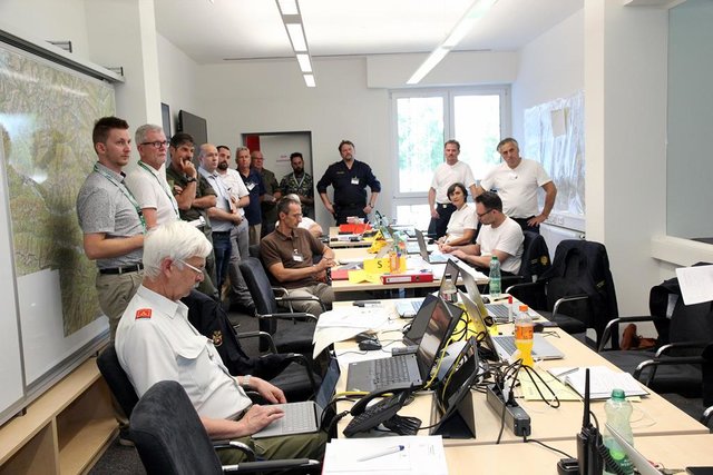 Combined Success 2019: Der Landeskrisenstab mit Experten | Foto: LPD Kärnten