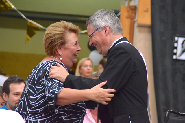 Glückwünsche von Stadtpfarrer Stefan Koller.