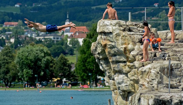 Badeseen und Themenparks für die ganze Familie findet man in jeder Region der Steiermark.  | Foto: Christian Strassegger