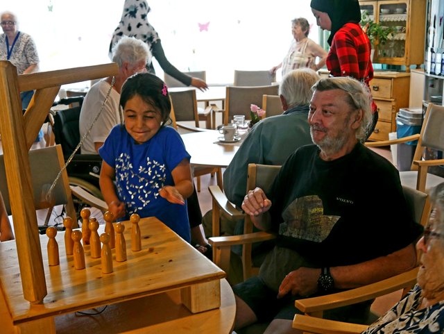 Gemeinsamer Spielnachmittag im Seniorenheim Braunau | Foto: Seniorenheim Braunau Stadtbach