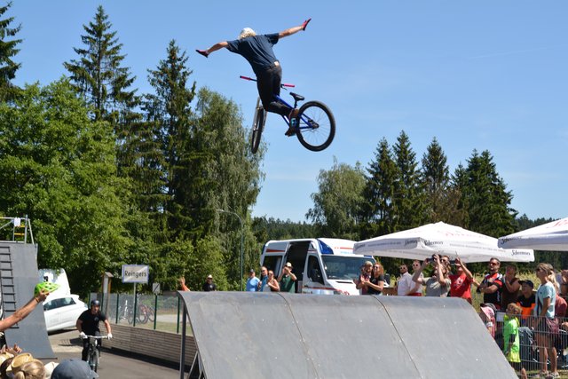 Die Freestyleshow war ein besonderes Highlight bei der Eröffnung. 