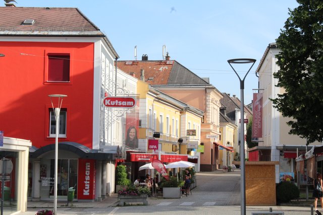 Kirchdorf möchte seinen Teil zum Klimaschutz beitragen und stellt die Straßenbeleuchtung auf LED um. | Foto: Staudinger