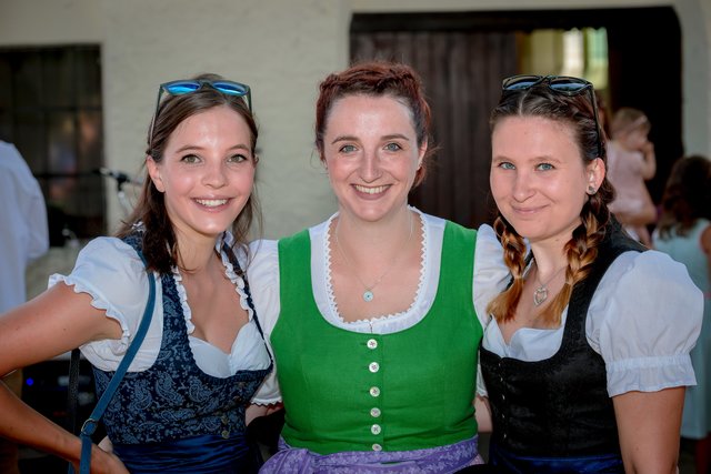 Kirchale-Kirchtag-Fans: Magdalena, Annamaria und Jacqueline