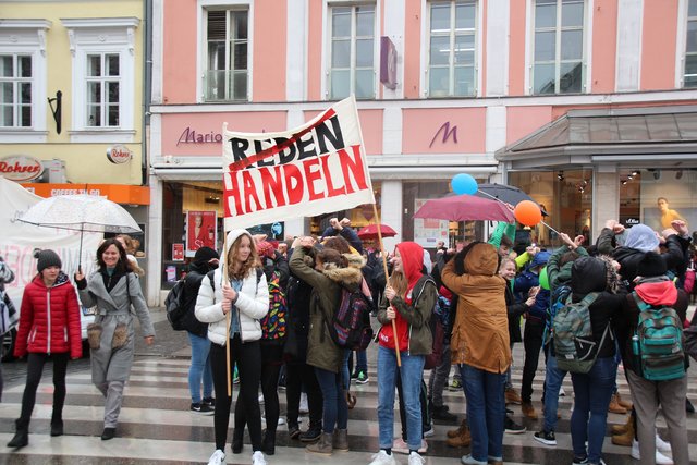 Welser Schüler gingen bereits fürs Klima auf die Straße. | Foto: BRS