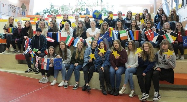 Schüler der HLW Sozialmanagement gehen ins Ausland. | Foto: KK