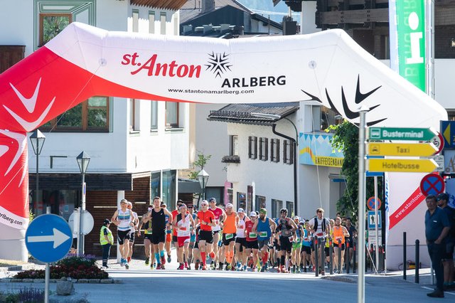 17. Montafon Arlberg Marathon powered by Sparkasse:
Erstmals gingen mehr als 900 Teilnehmer aus 20 verschiedenen Nationen an den Start.