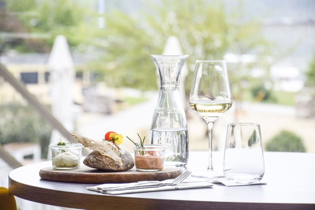 Die Karte im Bruckner´s bietet eine breite Auswahl vom schnellen Mittagsmenü, über Snacks bis hin zum eleganten Dinner.