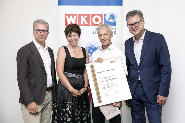 Dank und Anerkennung: Manfred Steinwiedder, Monika Zechner, Sepp Zügner, Karl Heinz Dernoscheg. | Foto: Hannes Loske