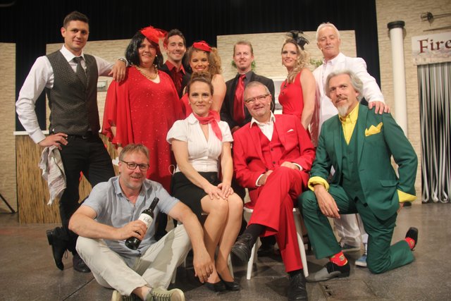 DasEnsemble derSommerspiele  Matzen bot Turbulentes auf der Bühne.