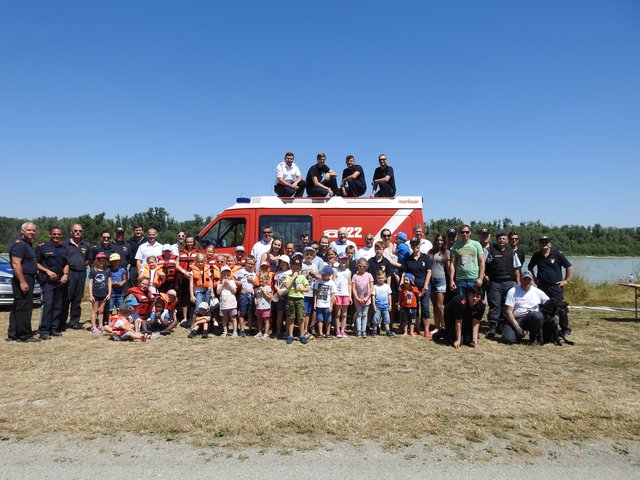 Zum Abschluss eines spannenden, lustigen und lehrreichen Vormittages noch ein Gruppenbild mit allen Teilnehmern.  | Foto: © bme