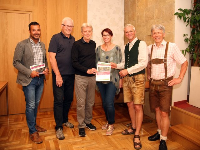 V.l.n.r.: Andreas Rath, Andreas Turk, Helmut Kienreich, Ute Pöllinger, Markus Ehrenpaar, Thomas Matzer