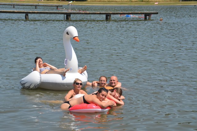 Der Naturbadesee Burg ist ein wichtiger Anziehungspunkt im Sommer.