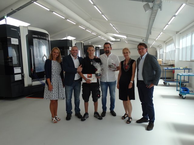 Erfolgreiche Inklusion am Arbeitsmarkt: Eva Piemeshofer (Lebenshilfe), Geschäftsführer Andreas Inselsbacher (HT Solutions), Markus Fischer, Christian Auer (Lebenshilfe), Karin Prethaler (Lebenshilfe), Gerhard Kotzegger (Lebenshilfe)