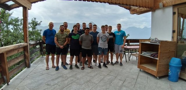 Die Ringer-Mannschaft des KSV Söding trainierte im Tiroler Pinzgerhof. | Foto: KK
