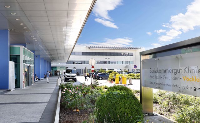 Einen Kabelbrand gab es heute in den Morgenstunden im Salzkammergut-Klinikum Vöcklabruck.