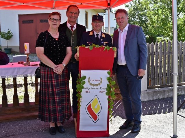 Die Freiwillige Feuerwehr Förolach feierte ihr 135-jähriges Bestehen