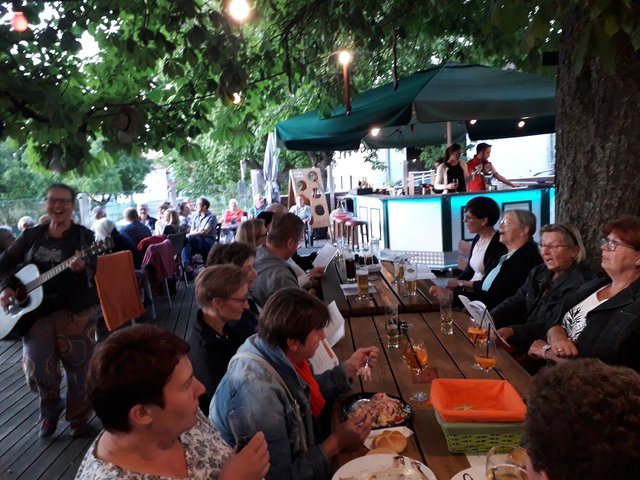 Gute Stimmung ist in Weibern garantiert.