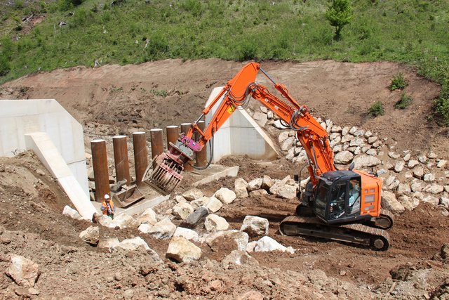 Geschieberechen bei der FS Hafendorf. | Foto: Stadtgemeinde Kapfenberg