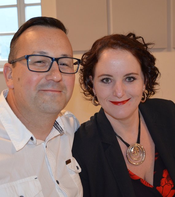 Harald Gritzer und Amtsleiterin Nadja Kreiner-Russek