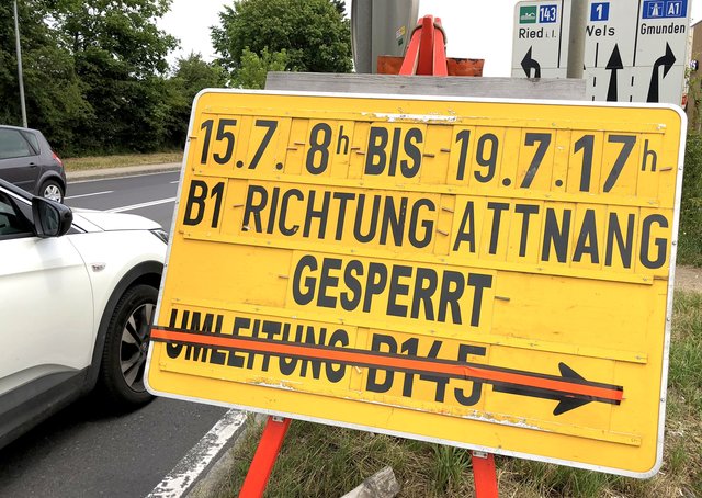 Die Sperre der B1 in Vöcklabruck samt Umleitung gilt ab Montag, 15. Juli, 8 Uhr.