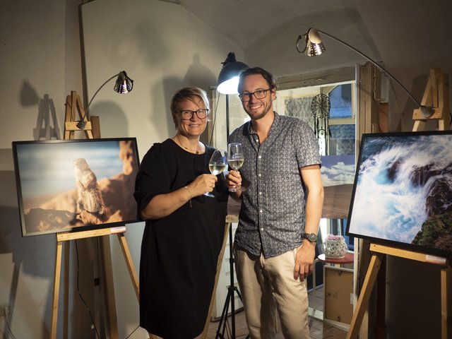 Bei der Vernissage bei Sabina Saurer Photography in Pischelsdorf präsentierte Stefan Bauer seine Bilder erst das zweite Mal der Öffentlichkeit.  | Foto: Stefan Bauer