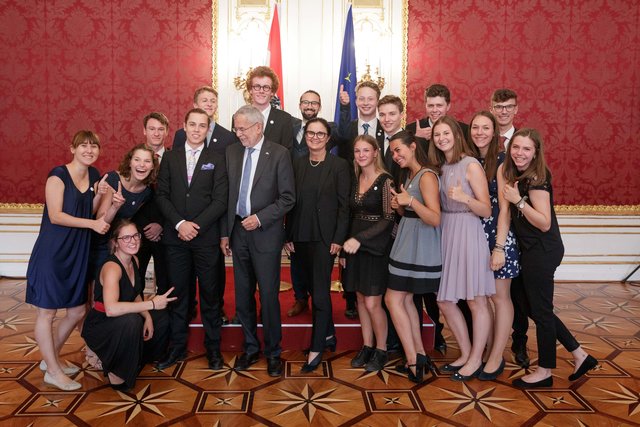 Offizielle Verabschiedung der Sozialdiener durch Bundespräsident Alexander Van der Bellen. | Foto: Peter Lechner/HBF