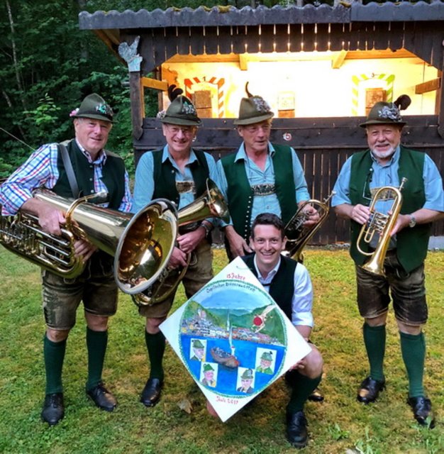 Adrian Pomberger mit den Lupitscher Musikanten