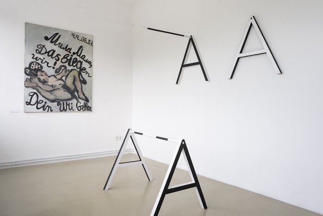 Bildlegende: Blick in die Ausstellung: BUCHSTABENFEST, 2019, 24. Mai – 01. September 2019, ZOLLAMT, Werke von Mara Mattuschka und Elisabeth Penker, Fotograf: Markus Krottendorfer