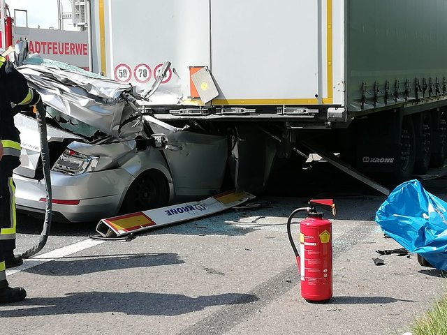 Tragischer Unfall auf der S31 Höhe Wulkaprodersdorf | Foto: BFKDO-MA