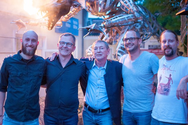 Manfred Drapela (Mitte) mit der Band " Wolf &amp; The Gang"