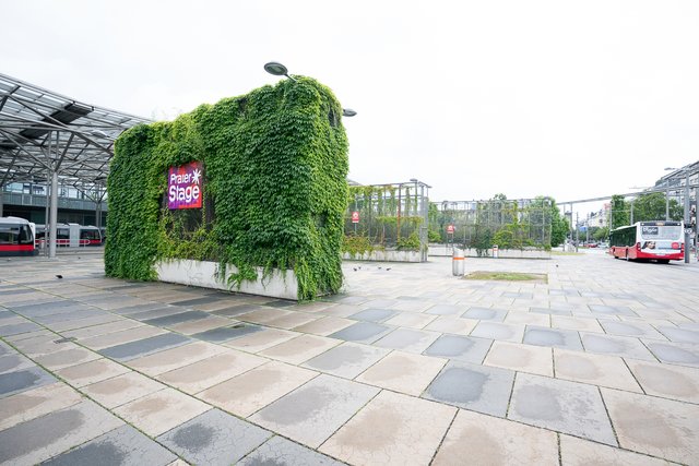 Die Entfernung der drei Trennwände zwischen Tegetthoff-Denkmal und Haupteingang des Pratertsterns sollen für ein höheres Sicherheitsgefühl bei Passanten sorgen.