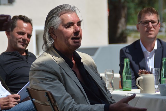 Klaus Rohrmoser, Regisseur des Stückes "Verkaufte Heimat - das Gedächtnis der Häuser" in der Südtiroler Siedlung.