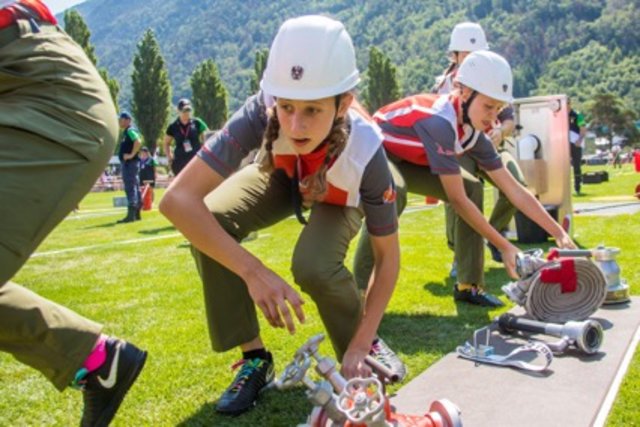 Vollgas gaben die Mädels der Feuerwehren Mitteregg-Haagen/Sand in der Schweiz. | Foto: Hermann Kollinger