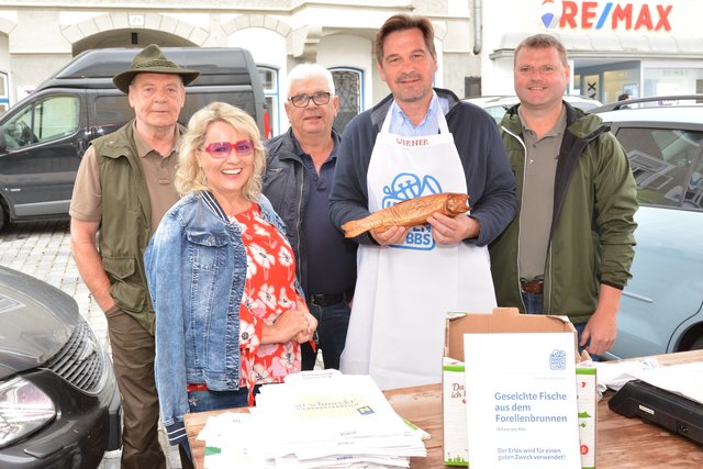 Peter Stattmann, Maria und Fritz Ganser, Werner Krammer und Christian Pechhacker. | Foto: Gemeinde Waidhofen/Ybbs