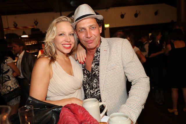 Schauspieler-Duo: Gregor Bloeb und Ehefrau Nina Proll.  | Foto: Franz Neumayr
