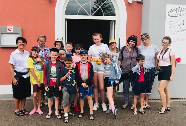 Die Kinder aus der Ukraine machten halt im San Marino Ober-Grafendorf. | Foto: Grünberger