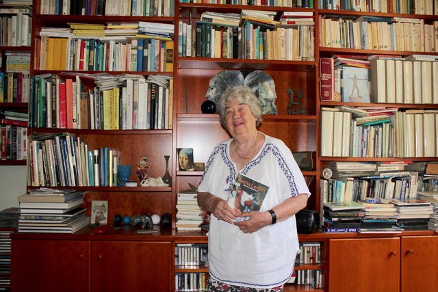 Ingeborg Reisner befasst sich in ihrem neuen Buch "Red ka Larifari" mit dem Wiener Dialekt.