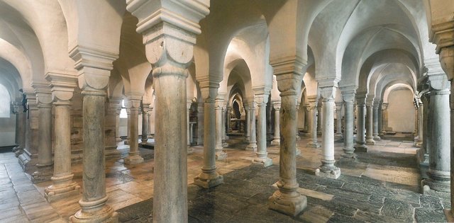 Krypta im Dom zu Gurk