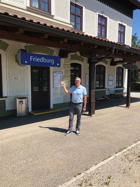 Durch das 725-Millionen-Euro-Paket soll das Bahnfahren künftig wieder attraktiver gestalten.  | Foto: Gemeinde Lengau