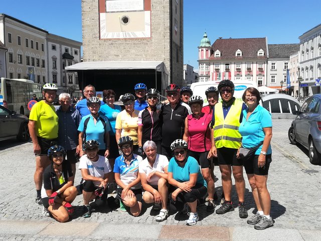 Frauen treffen frauen wartberg an der krems, Mayrhofen markt sie sucht ihn. Kontakt partnervermittlung aus unterwaltersdorf. Virgen dating seite. Frauen treffen frauen wartberg an der krems - Single freizeit treff in