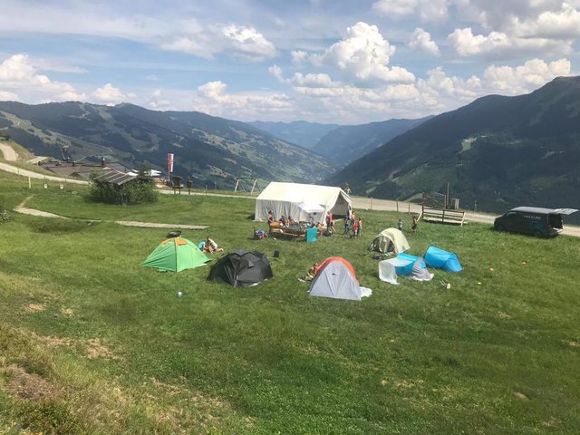 Viel Spaß gehabt beim Zelteln | Foto: Schrümpf