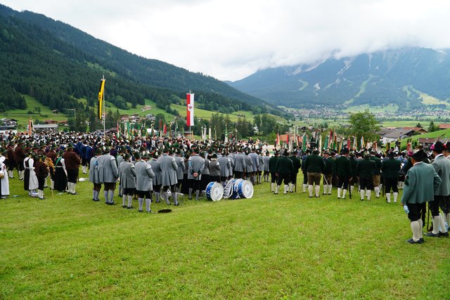 Rund 1200 Schützen waren beim Fest in Lermoos vor Ort. | Foto: Reichel