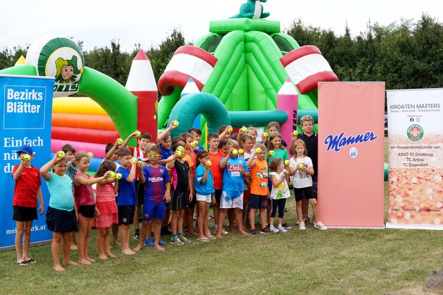 Die Mädls &amp; Jungs der heurigen Kids-Bewerbe. | Foto: Kroaten Masters/TC Zagersdorf