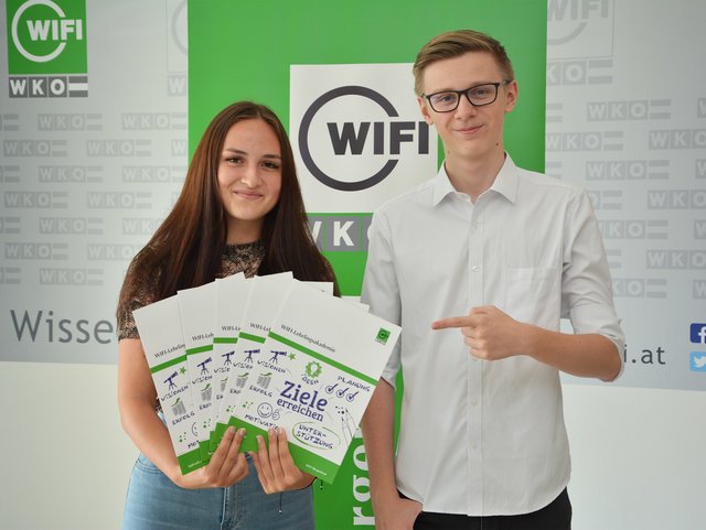 Teilnehmer der Lehrlingsakademie: Sophie Zehetbauer und Clemens Minich | Foto: WKB