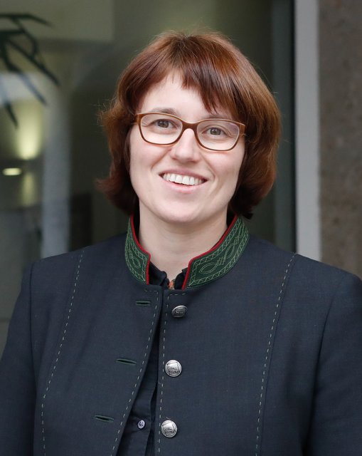 Die Rieder Bezirkshauptfrau Yvonne Weidenholzer leitet interimistisch nun auch die Braunauer Behörde.