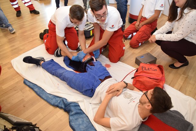 BlutSim: Einzigartige Erfindung für "Sanis" - Innsbruck