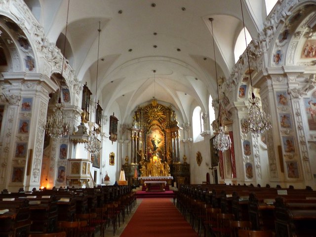 Kinderwallfahrt mit Gottesdienst in der beeindruckenden Basilika Loretto am 13 August.