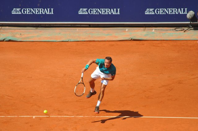 Philipp Kohlschreiber: Aufschlag zum Erstrundensieg. | Foto: Kogler